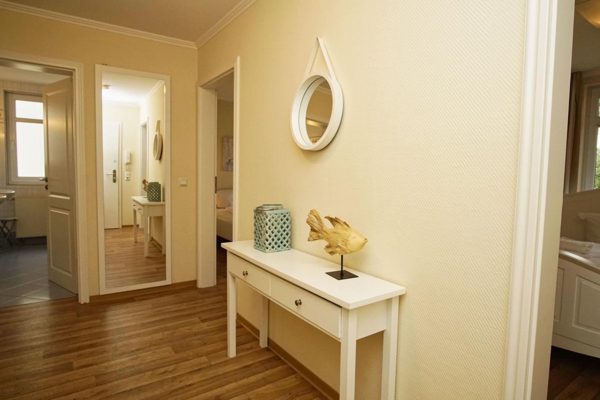 Mit Meerblick Und Balkon, Gratis Nutzung Vom Ahoi Erlebnisbad Und Sauna In Sellin - Meeresblick Fewo 38 Goehren  Ngoại thất bức ảnh